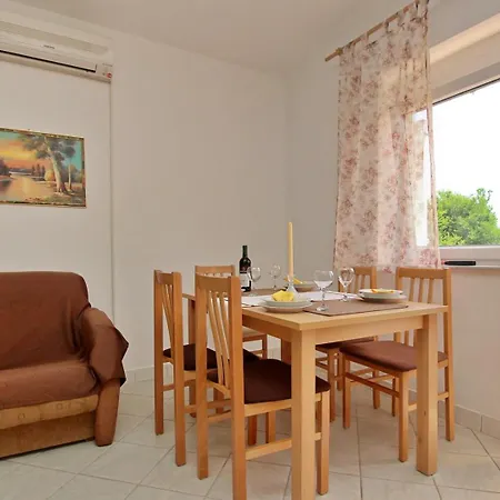 Guest house Nikolic 3*