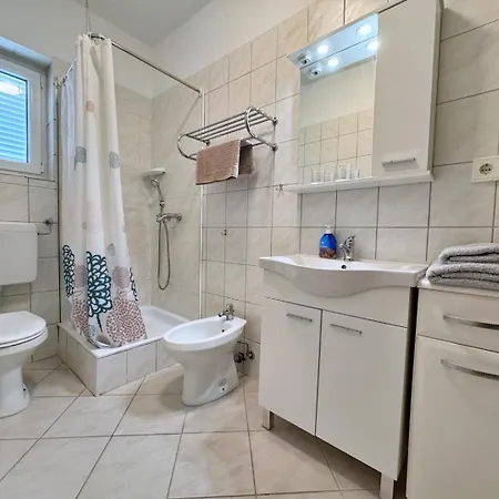 Nikolic Affittacamere Šilo