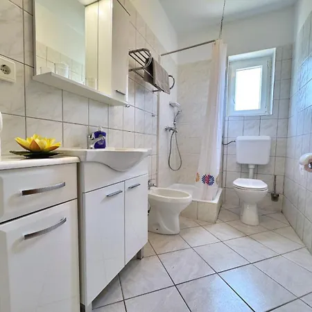 Nikolic Affittacamere