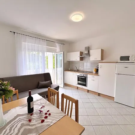 Guest house Nikolic 3*