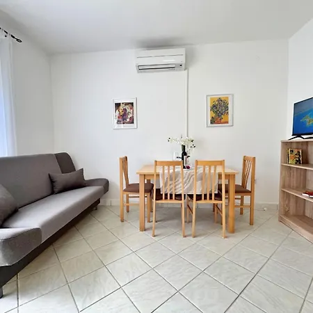 Nikolic בית הארחה שילו