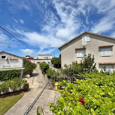 בית הארחה Nikolic שילו