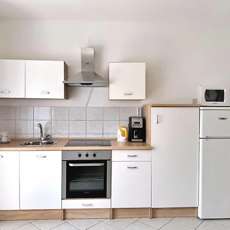 Nikolic בית הארחה 3*