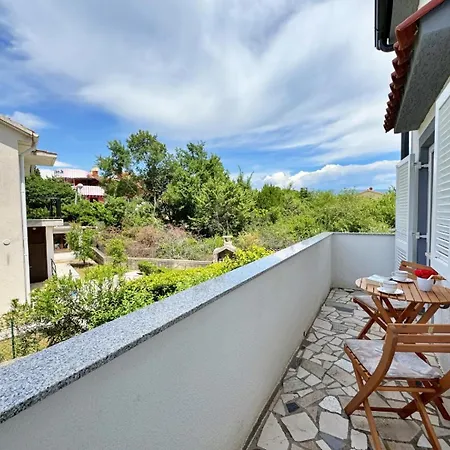 Nikolic בית הארחה